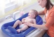 baby-bath حمام کردن نوزاد